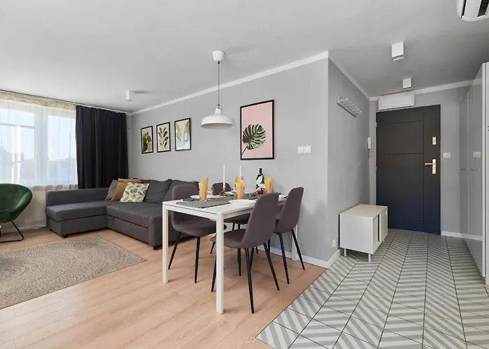 Kotlarska Market Square Apartment With Airconditioning By Noclegi Renters